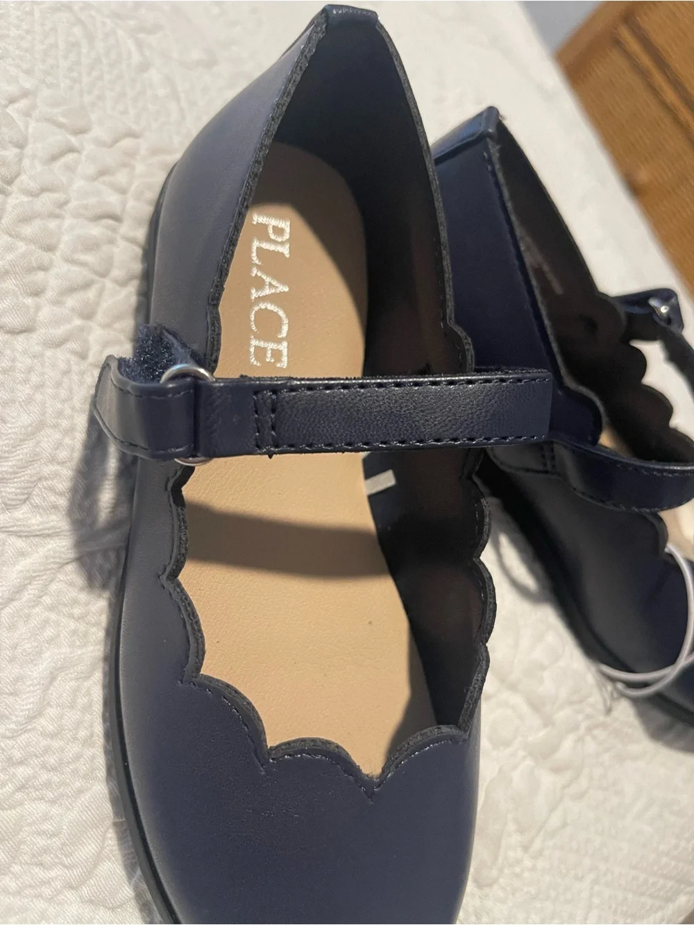 The Children’s PLACE Navy Scalloped Strap Mary Jane Flats for Girls Size 11
